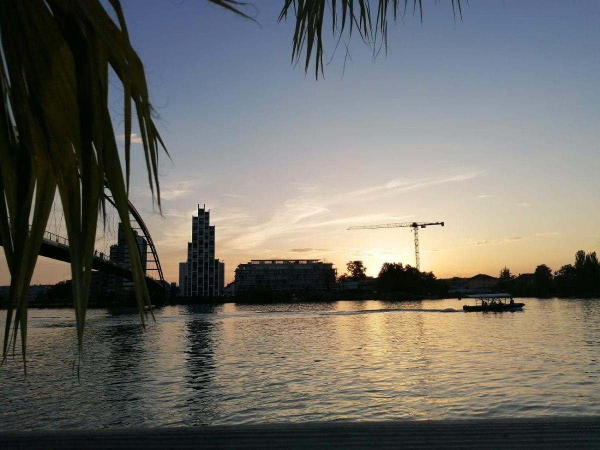 River Side - Cosy - Lot Of Space Huningue Esterno foto